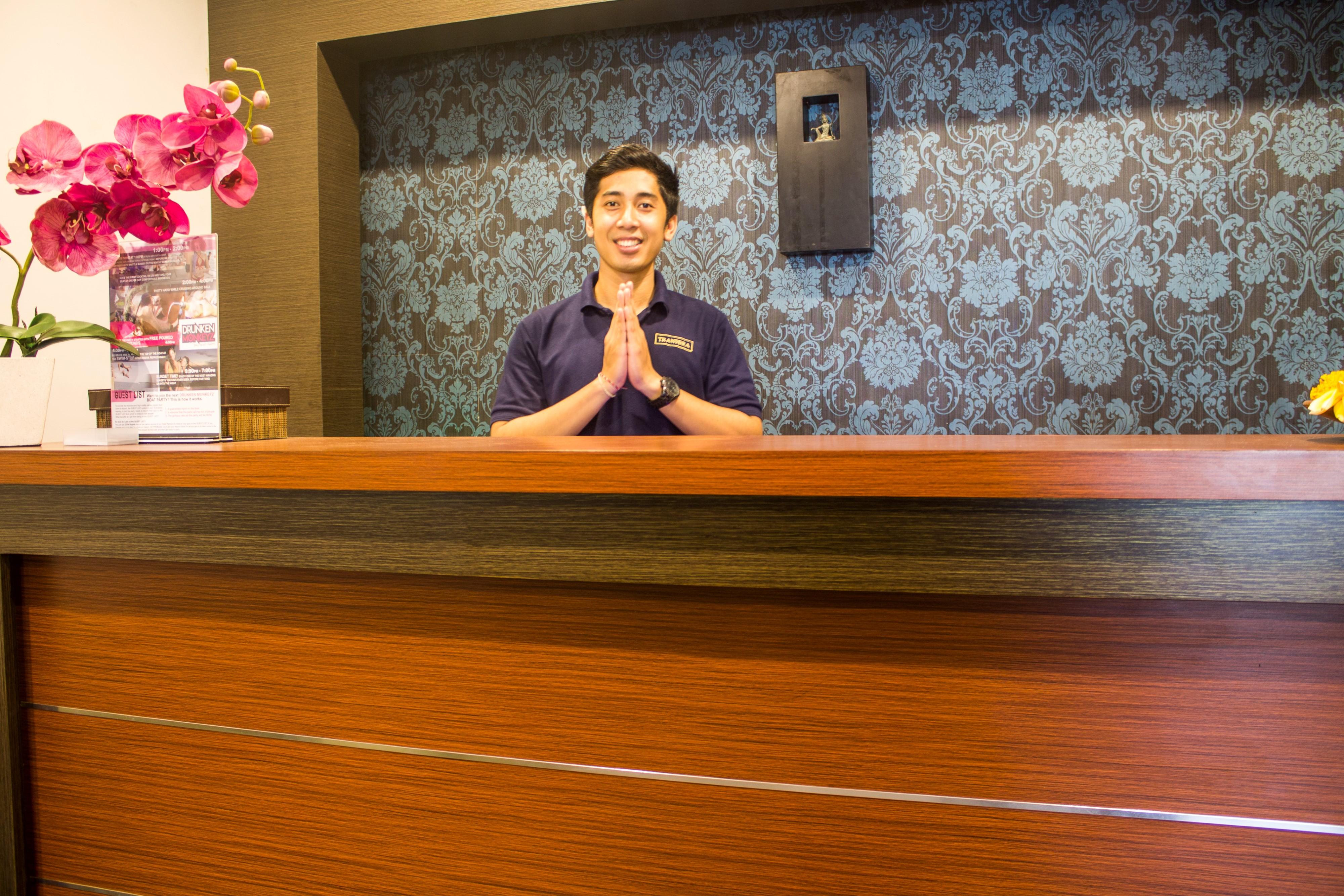 Transera Kamini Legian Hotel Extérieur photo