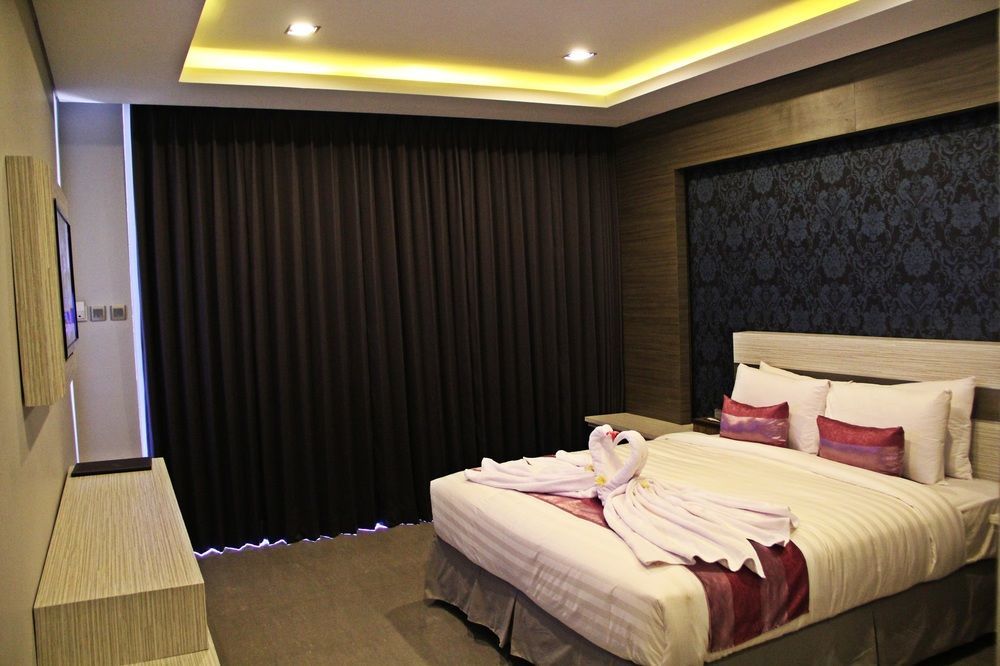 Transera Kamini Legian Hotel Extérieur photo
